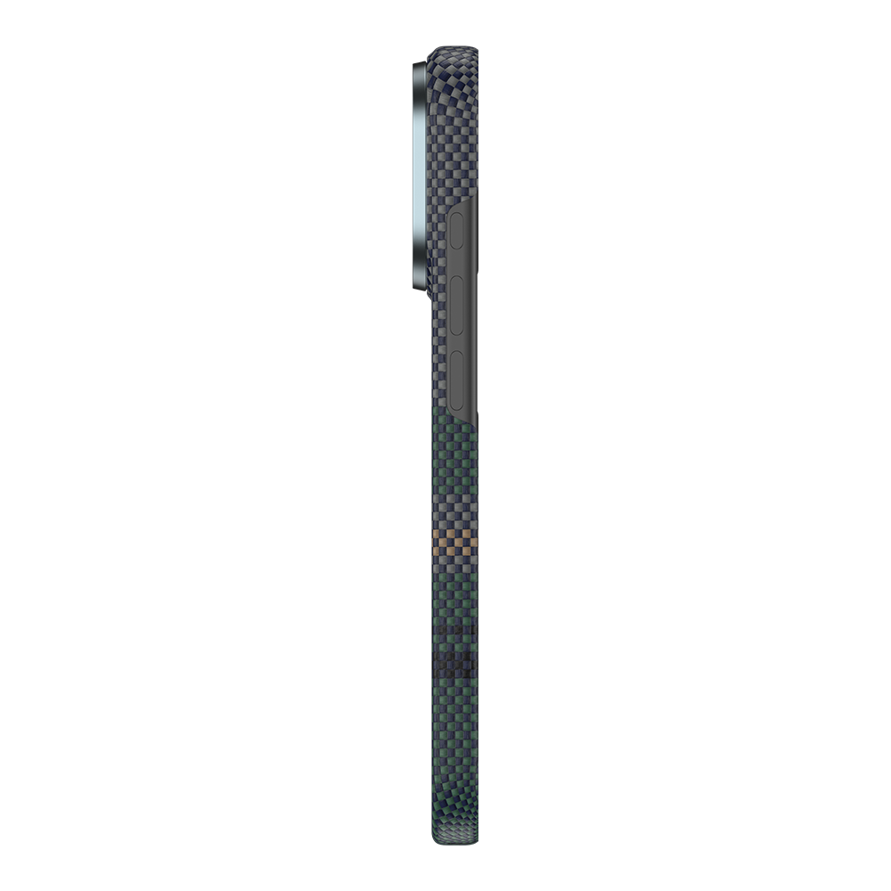 Ansicht der Kevlar® iPhone 17 Pro Max Hülle mit schlankem Design, leichter Langlebigkeit und präzisen Aussparungen.
